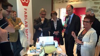 fablab-moebius-signature-convention-deploiement-fibre-pays-de-biere