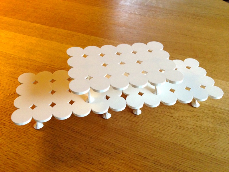 Stand pour figurines de jeux de rôle et jeux de plateau