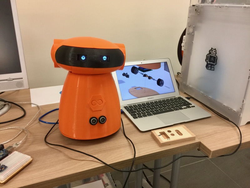 Le robot Mobee One aux Challenges Numeriques - Digitall77